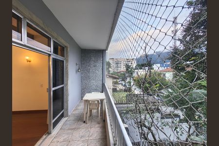 Casa à venda com 442m², 4 quartos e 2 vagas