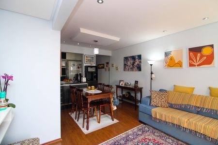 Apartamento à venda com 80m², 3 quartos e 2 vagasSala 