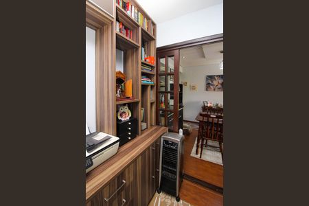 Apartamento à venda com 80m², 3 quartos e 2 vagasEscritório