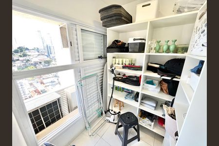Apartamento à venda com 297m², 4 quartos e 5 vagas Apartamento à venda com 297m², 4 quartos e 5 vagasDespensa
