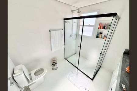 Apartamento à venda com 297m², 4 quartos e 5 vagas Apartamento à venda com 297m², 4 quartos e 5 vagasBanheiro 2 da Suíte 3