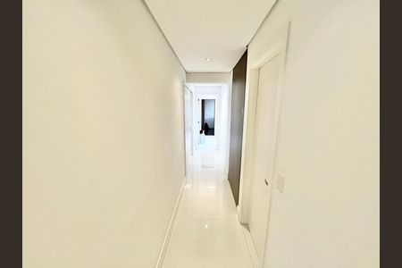 Corredor de apartamento à venda com 4 quartos, 297m² em Vila Ester (zona Norte), São Paulo