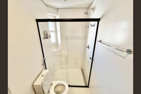 Apartamento à venda com 297m², 4 quartos e 5 vagas Apartamento à venda com 297m², 4 quartos e 5 vagasBanheiro da Suíte 1
