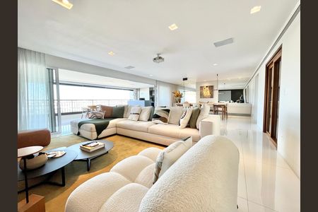 Apartamento à venda com 297m², 4 quartos e 5 vagas Apartamento à venda com 297m², 4 quartos e 5 vagasSala