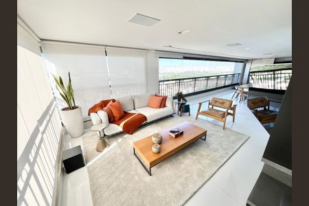 Apartamento à venda com 297m², 4 quartos e 5 vagas Apartamento à venda com 297m², 4 quartos e 5 vagasVaranda gourmet