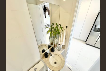 Apartamento à venda com 297m², 4 quartos e 5 vagas Apartamento à venda com 297m², 4 quartos e 5 vagasBanheiro de serviço