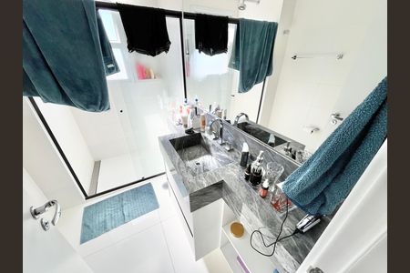 Apartamento à venda com 297m², 4 quartos e 5 vagas Apartamento à venda com 297m², 4 quartos e 5 vagasBanheiro da Suíte 3