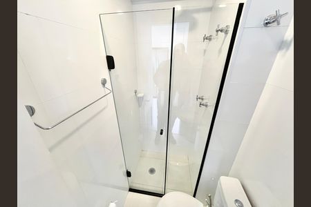 Apartamento à venda com 297m², 4 quartos e 5 vagas Apartamento à venda com 297m², 4 quartos e 5 vagasBanheiro de serviço