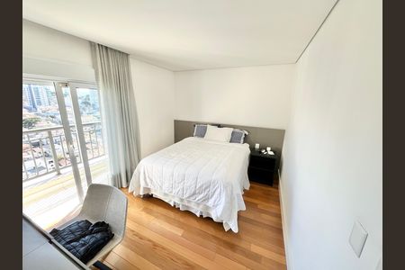Apartamento à venda com 297m², 4 quartos e 5 vagas Apartamento à venda com 297m², 4 quartos e 5 vagasQuarto 2 - Suíte