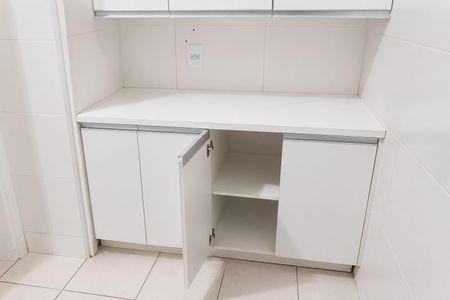 Apartamento para alugar com 72m², 2 quartos e 1 vaga Apartamento para alugar com 72m², 2 quartos e 1 vagaCozinha