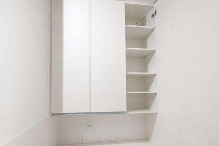 Apartamento para alugar com 72m², 2 quartos e 1 vaga Apartamento para alugar com 72m², 2 quartos e 1 vagaCozinha