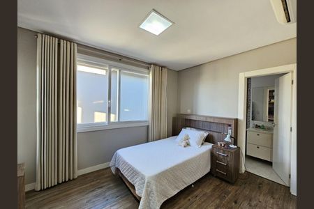 Casa de condomínio para alugar com 360m², 3 quartos e 5 vagas Casa de condomínio para alugar com 360m², 3 quartos e 5 vagasQuarto 2