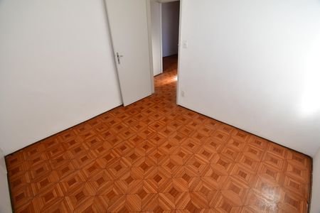 Quarta 2 de apartamento à venda com 2 quartos, 80m² em Jardim Chapadão, Campinas