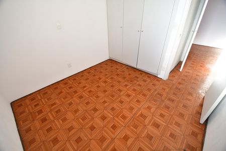 Quarta 1 de apartamento à venda com 2 quartos, 80m² em Jardim Chapadão, Campinas