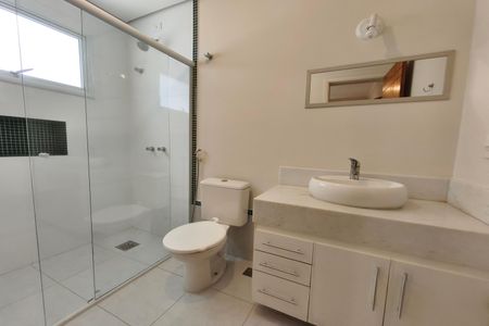 Casa para alugar com 268m², 3 quartos e 4 vagas Casa para alugar com 268m², 3 quartos e 4 vagasLavabo