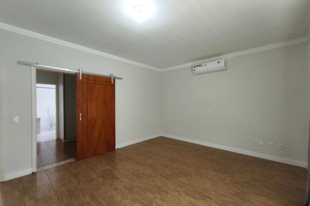 Casa para alugar com 268m², 3 quartos e 4 vagas Casa para alugar com 268m², 3 quartos e 4 vagasQuarto Suíte