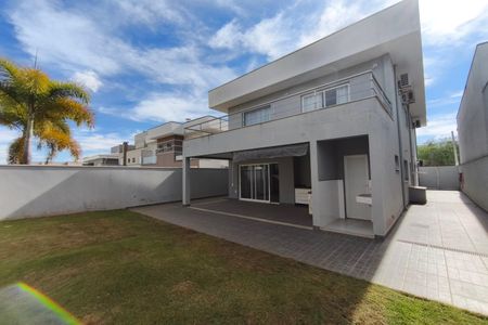Casa para alugar com 268m², 3 quartos e 4 vagas Casa para alugar com 268m², 3 quartos e 4 vagasÁrea gourmet