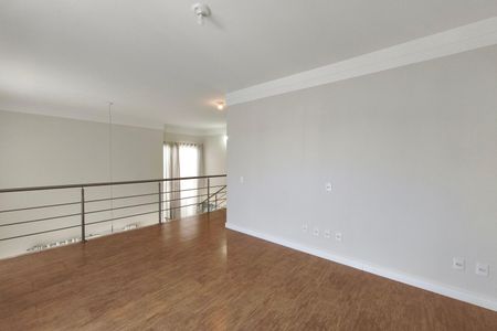 Casa para alugar com 268m², 3 quartos e 4 vagas Casa para alugar com 268m², 3 quartos e 4 vagasSala de TV