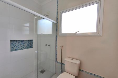 Casa para alugar com 268m², 3 quartos e 4 vagas Casa para alugar com 268m², 3 quartos e 4 vagasBanheiro Suíte 2 e 3