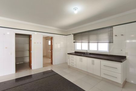 Casa para alugar com 268m², 3 quartos e 4 vagas Casa para alugar com 268m², 3 quartos e 4 vagasCozinha