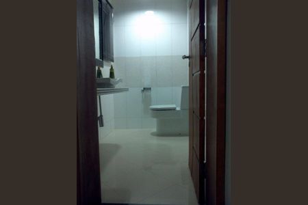 Casa à venda com 245m², 3 quartos e 3 vagas