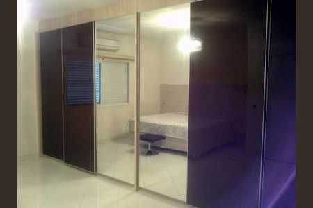 Casa à venda com 245m², 3 quartos e 3 vagas