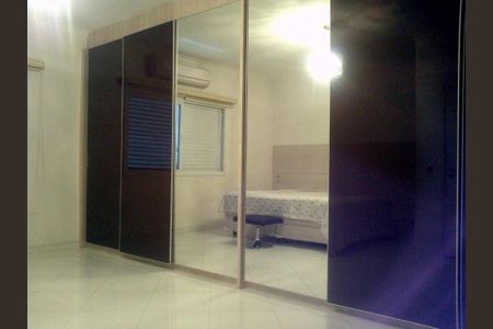 Casa à venda com 245m², 3 quartos e 3 vagas