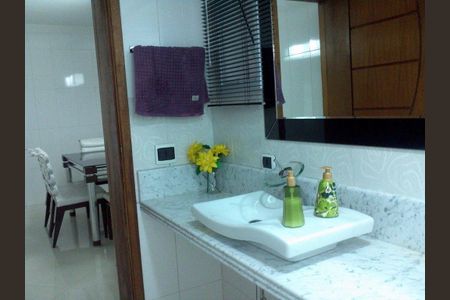 Casa à venda com 245m², 3 quartos e 3 vagas