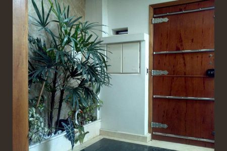 Casa à venda com 245m², 3 quartos e 3 vagas