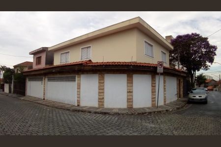 Casa à venda com 245m², 3 quartos e 3 vagas