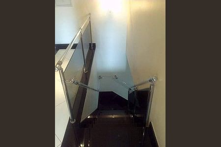 Casa à venda com 245m², 3 quartos e 3 vagas