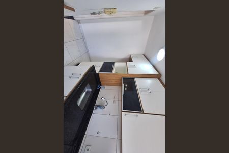 Cozinha de apartamento para alugar com 3 quartos, 65m² em Vila Sao Pedro, Santo André
