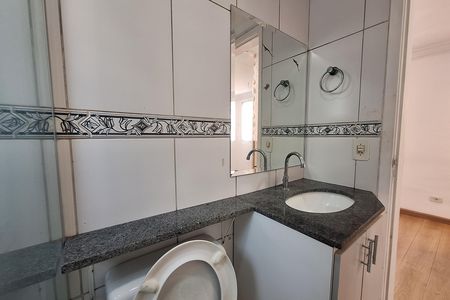 Banheiro da Suíte de apartamento para alugar com 3 quartos, 65m² em Vila Sao Pedro, Santo André