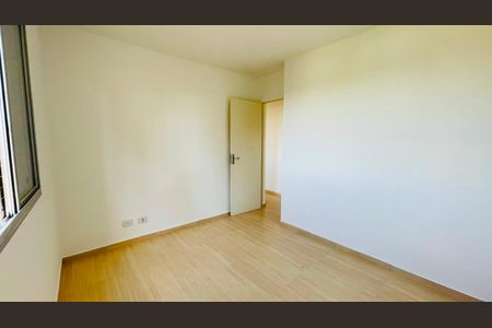 Apartamento para alugar com 3 quartos, 65m² em Caiapia, Cotia