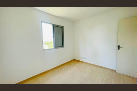 Apartamento para alugar com 3 quartos, 65m² em Caiapia, Cotia