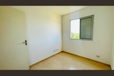 Apartamento para alugar com 3 quartos, 65m² em Caiapia, Cotia