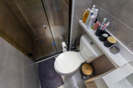 Apartamento para alugar com 42m², 2 quartos e sem vaga Apartamento para alugar com 42m², 2 quartos e sem vagaBanheiro