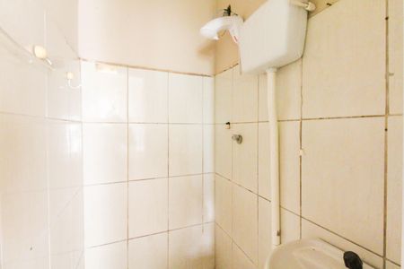 Apartamento para alugar com 70m², 2 quartos e 1 vaga Apartamento para alugar com 70m², 2 quartos e 1 vagaBanheiro social