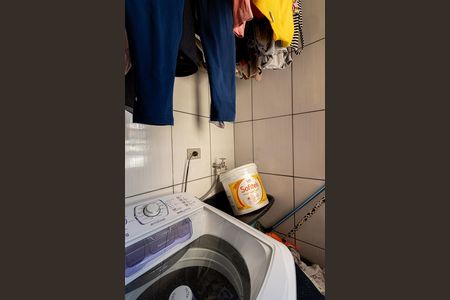 Apartamento à venda com 57m², 2 quartos e 1 vaga Apartamento à venda com 57m², 2 quartos e 1 vagaCozinha e Área de Serviço
