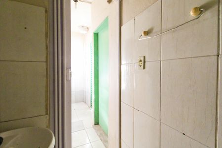 Apartamento para alugar com 80m², 2 quartos e 1 vaga Apartamento para alugar com 80m², 2 quartos e 1 vagaBanheiro
