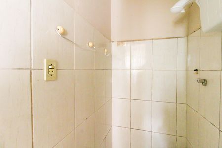 Apartamento para alugar com 80m², 2 quartos e 1 vaga Apartamento para alugar com 80m², 2 quartos e 1 vagaBanheiro