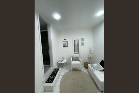 Casa à venda com 2 quartos, 200m² em Itaim Bibi, São Paulo