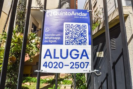 Apartamento para alugar com 60m², 2 quartos e 1 vaga Apartamento para alugar com 60m², 2 quartos e 1 vagaPlaca