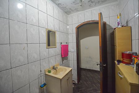 Casa à venda com 300m², 5 quartos e 2 vagas Casa à venda com 300m², 5 quartos e 2 vagasLavabo