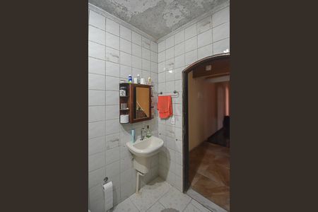 Casa à venda com 300m², 5 quartos e 2 vagas Casa à venda com 300m², 5 quartos e 2 vagasBanheiro da Suíte
