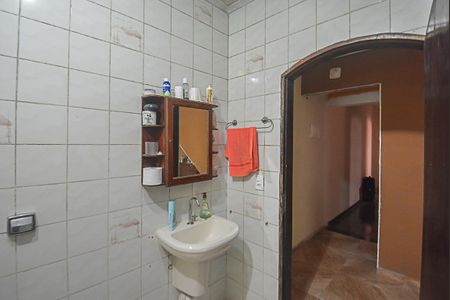 Casa à venda com 300m², 5 quartos e 2 vagas Casa à venda com 300m², 5 quartos e 2 vagasBanheiro da Suíte