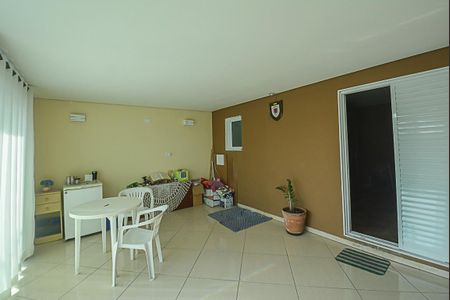 Sacada de casa à venda com 5 quartos, 300m² em Conjunto Residencial Enseada, São Bernardo do Campo