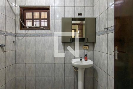 Casa para alugar com 131m², 2 quartos e 2 vagas Casa para alugar com 131m², 2 quartos e 2 vagasBanheiro