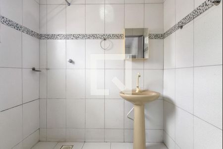 Casa para alugar com 131m², 2 quartos e 2 vagas Casa para alugar com 131m², 2 quartos e 2 vagasBanheiro segundo andar