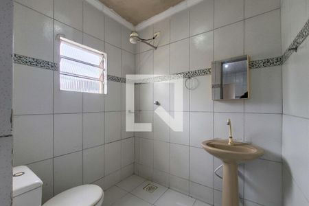 Casa para alugar com 131m², 2 quartos e 2 vagas Casa para alugar com 131m², 2 quartos e 2 vagasBanheiro segundo andar